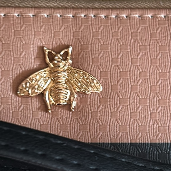 Iconic Bags wristlet